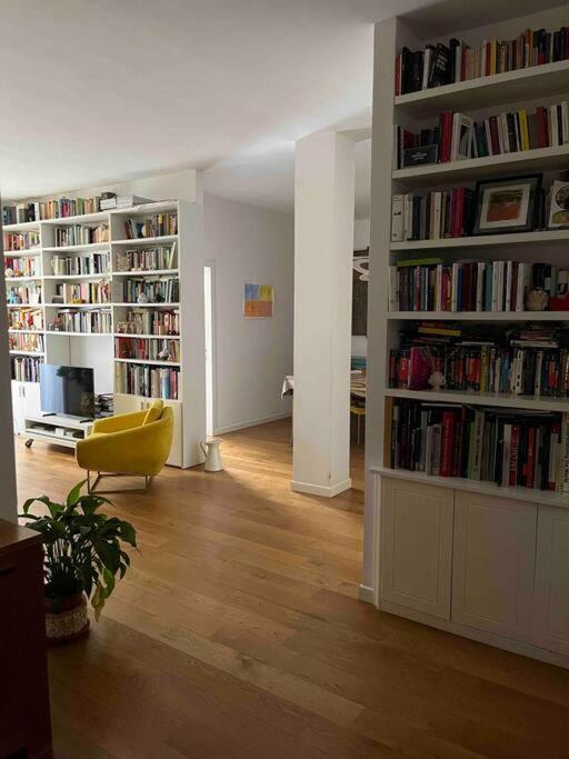 Umbertina Apartment Бари Екстериор снимка
